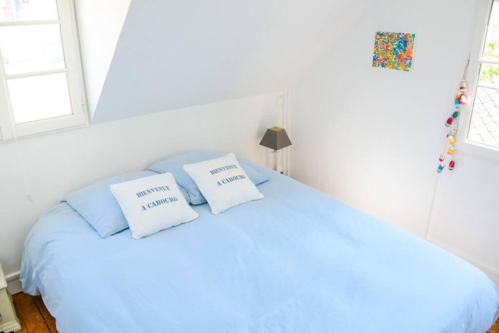 La Maison Bleue Cabourg Exteriör bild